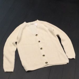 A hm girl sweater with tags